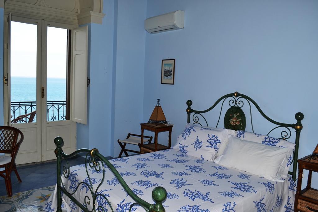 B&B Villa Antonio Taormina Bagian luar foto