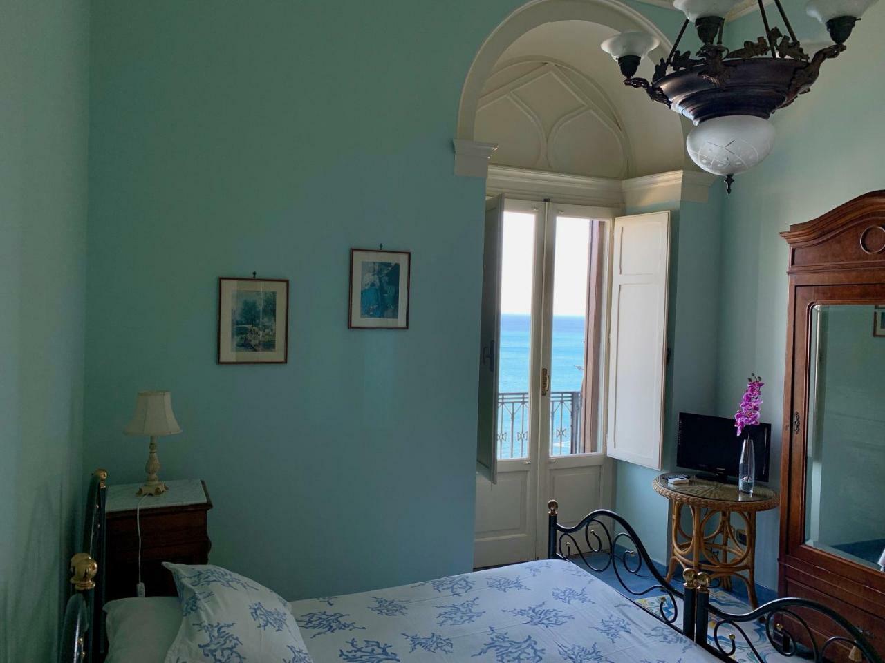 B&B Villa Antonio Taormina Bagian luar foto