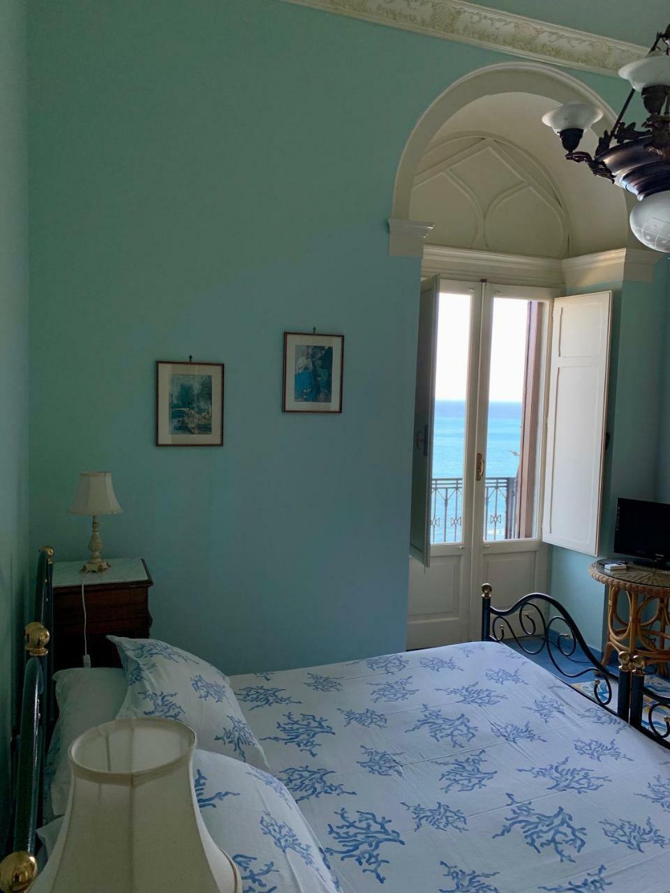 B&B Villa Antonio Taormina Bagian luar foto